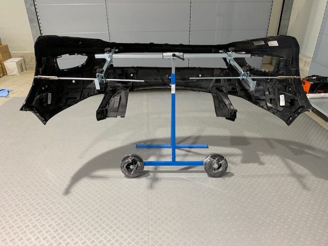 Supporto pieghevole per paraurti (Base)