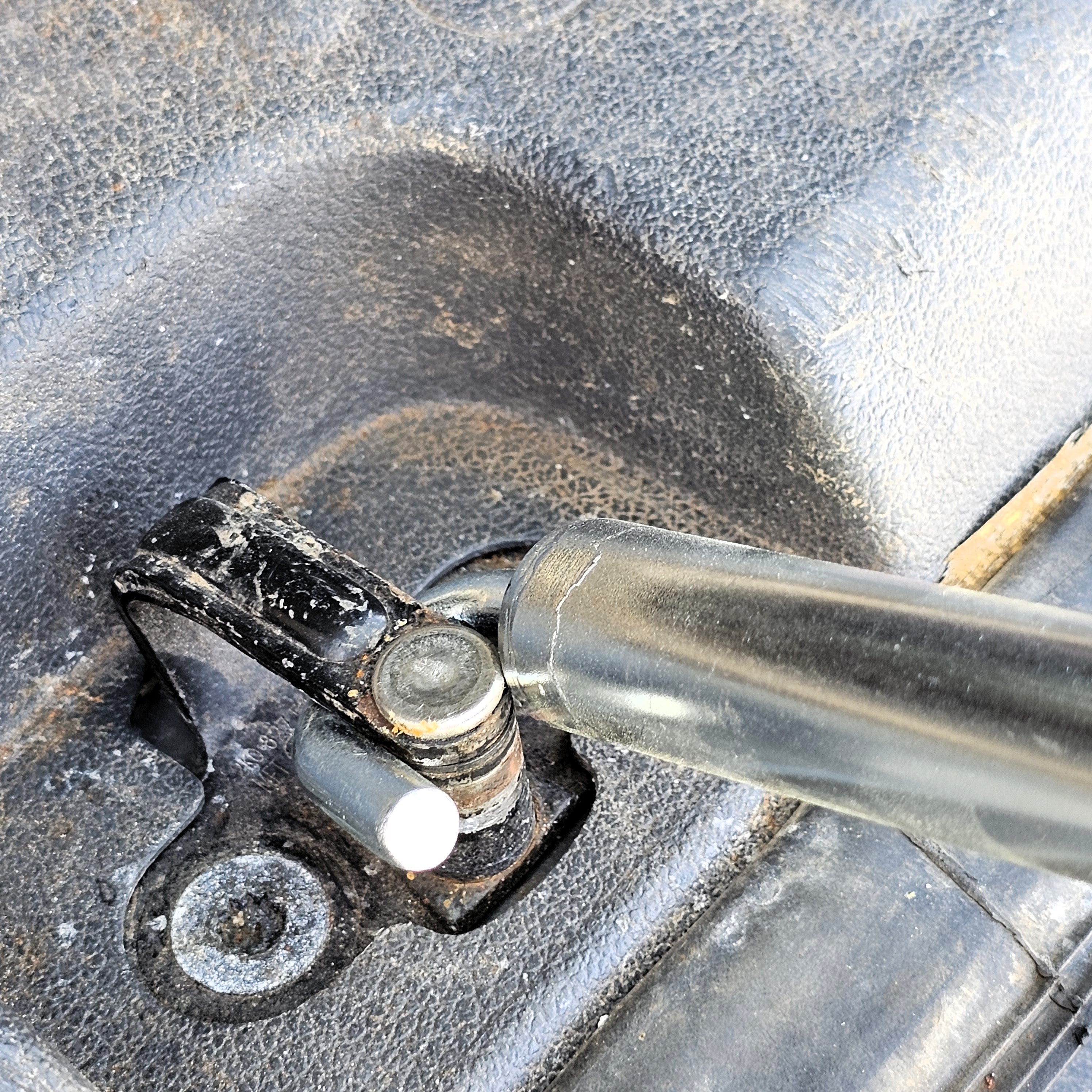 soporte para portón trasero